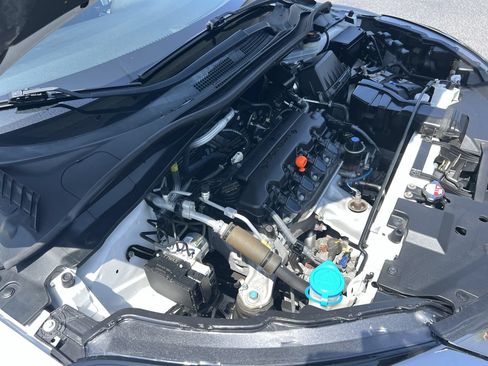 Used 2022 Honda HR-V EX image 35
