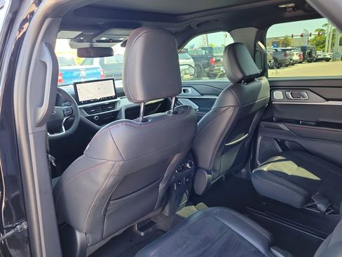 Used 2026 Ford Explorer ST w/ Sun And Sound Package AWD/4WD image 13