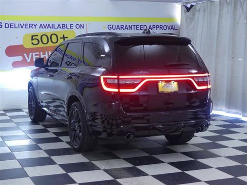 Used 2023 Dodge Durango R/T RWD image 5