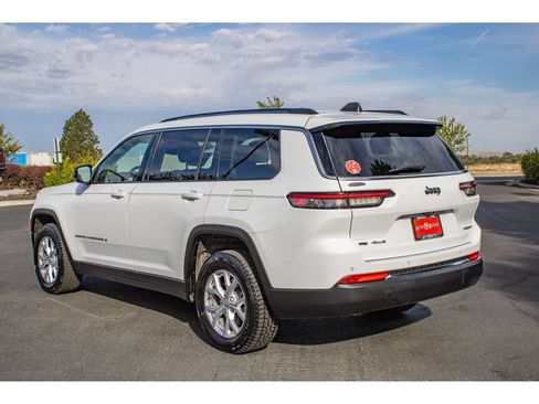 Used 2021 Jeep Grand Cherokee L Limited AWD/4WD image 6