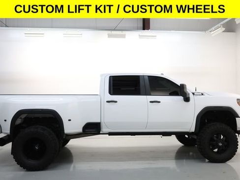 Used 2021 GMC Sierra 3500 4x4 Crew Cab w/ Gooseneck/5TH Wheel Package image 3