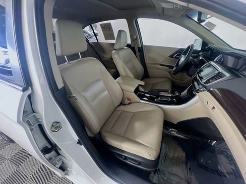 Used 2016 Honda Accord EX-L image 30