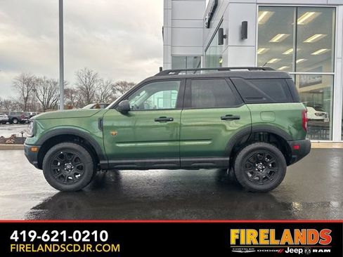 Used 2025 Ford Bronco Sport Badlands image 5