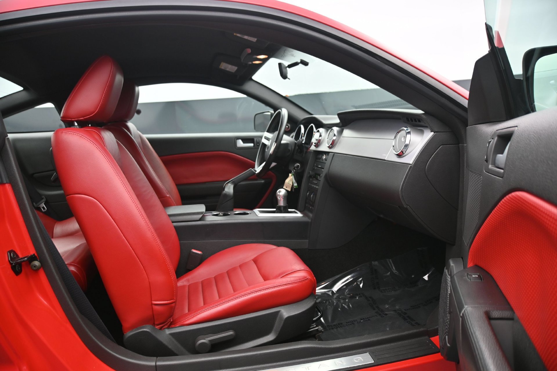 Used 2007 Ford Mustang GT Premium RWD image 13