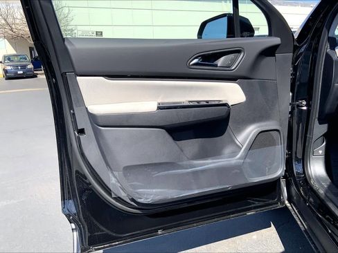 New 2026 Honda Prologue EX image 10