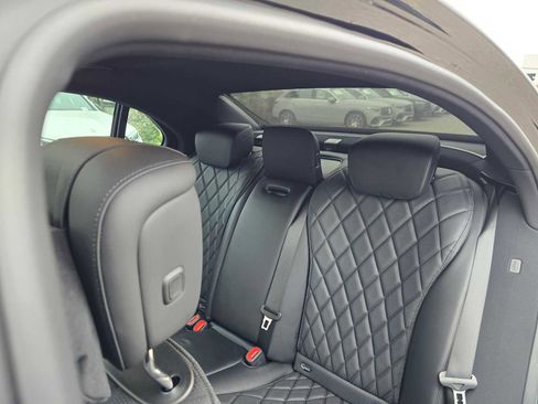 Used 2024 Mercedes-Benz S 580e 4MATIC Sedan image 19