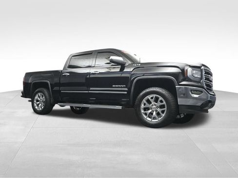 Used 2018 GMC Sierra 1500 SLT w/ SLT Premium Package AWD/4WD image 29