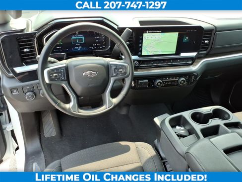 Used 2026 Chevrolet Silverado 1500 RST AWD/4WD image 15