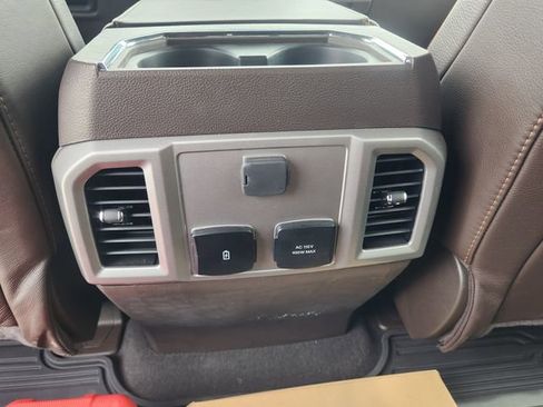 Used 2022 Ford F350 King Ranch w/ FX4 Off-Road Package image 21