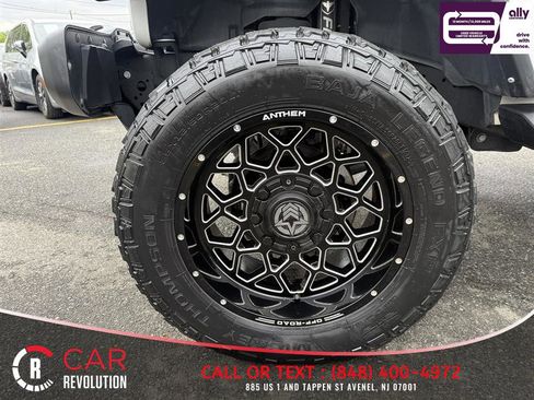 Used 2022 Jeep Gladiator Overland w/ Cold Weather Group AWD/4WD image 10