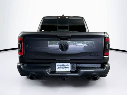Used 2022 RAM 1500 Laramie AWD/4WD image 5