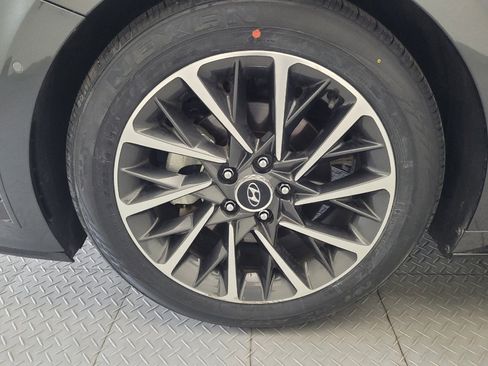 Used 2021 Hyundai Sonata Limited w/ Cargo Package FWD image 31
