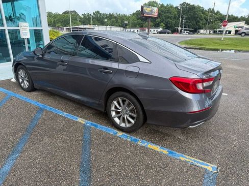 Used 2021 Honda Accord LX image 4
