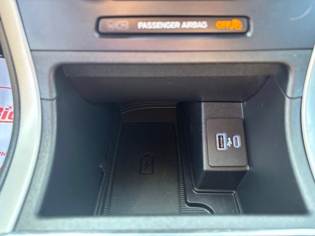 Used 2022 Ford Edge ST-Line AWD/4WD image 6