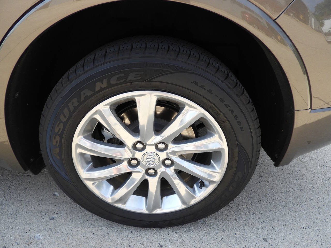 Used 2019 Buick Envision Essence AWD/4WD image 12