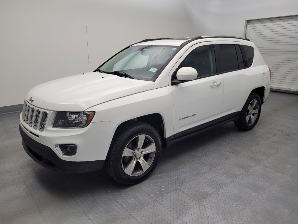 Used 2017 Jeep Compass High Altitude AWD/4WD image 2