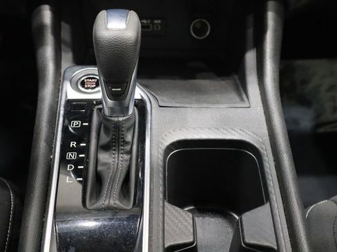 Used 2022 Nissan Sentra SV image 36