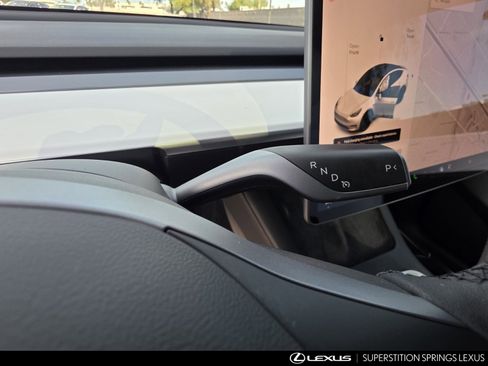 Used 2021 Tesla Model Y Performance image 20