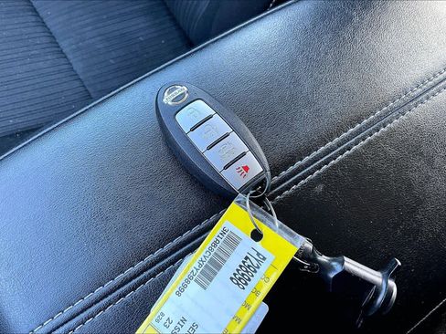 Used 2023 Nissan Sentra SV image 15