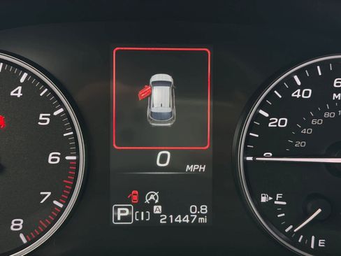 Certified 2024 Subaru Crosstrek 2.5i Limited w/ Crosstrek Mirror Package image 21