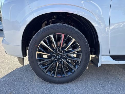 New 2026 INFINITI QX80 Autograph w/ Premium Cargo Package AWD/4WD image 8