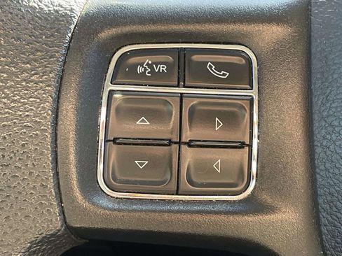 Used 2018 RAM 2500 Tradesman w/ Chrome Appearance Group image 13