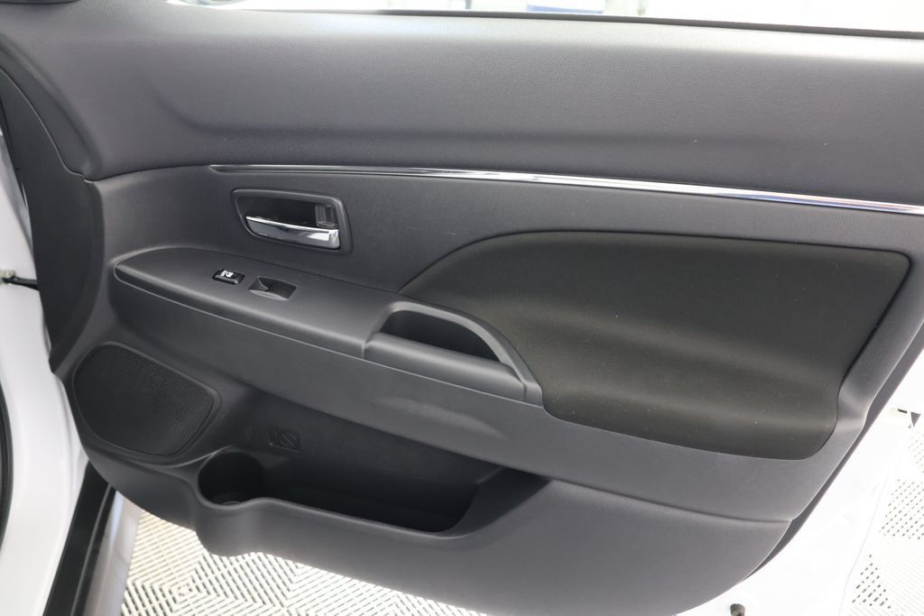 Used 2022 Mitsubishi Outlander Sport LE AWD/4WD image 26