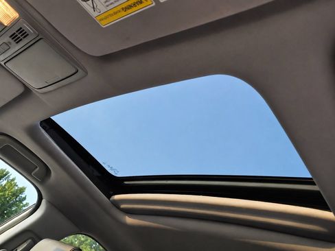 Used 2020 Honda CR-V EX-L image 10