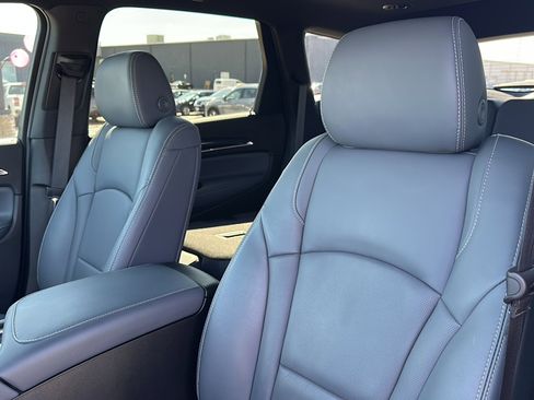 Used 2023 Buick Enclave Premium w/ Experience Buick Package image 14