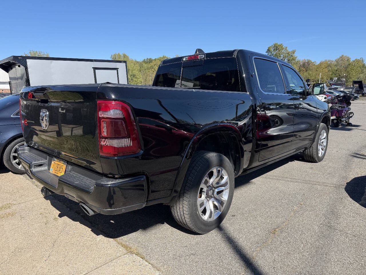 Used 2019 RAM 1500 Limited AWD/4WD image 7