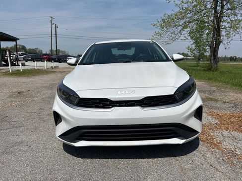 Used 2024 Kia Forte LXS image 25
