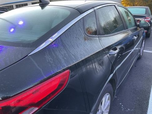 Used 2016 Kia Optima LX w/ LX Convenience Package image 4