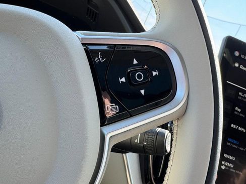 New 2026 Volvo XC60 B5 Ultra w/ Climate Package image 12