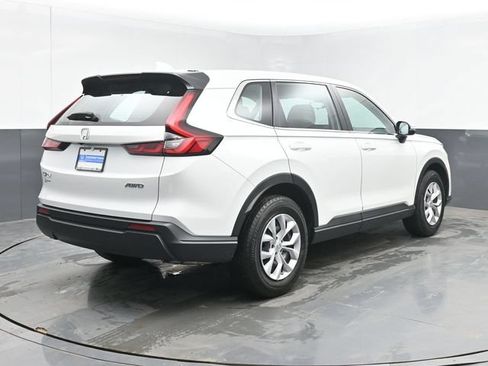 Used 2023 Honda CR-V LX image 10