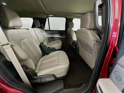 Used 2019 Ford Expedition Limited w/ Equipment Group 301A image 28