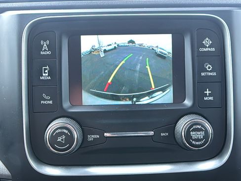 Used 2018 RAM 1500 Express image 25