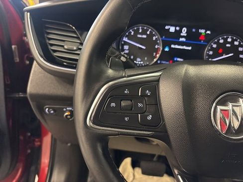 Used 2023 Buick Envision Avenir image 18