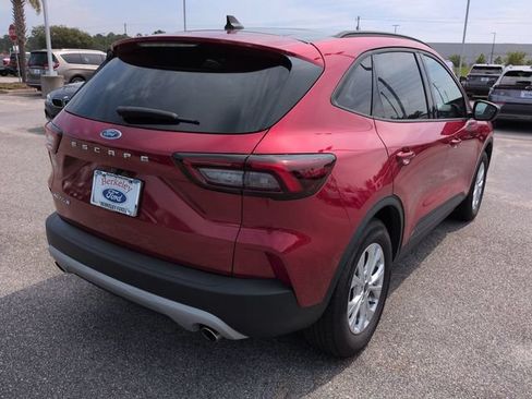 Used 2025 Ford Escape Active FWD image 4