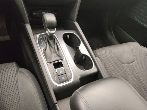 Used 2019 Hyundai Santa Fe SE AWD/4WD image 26