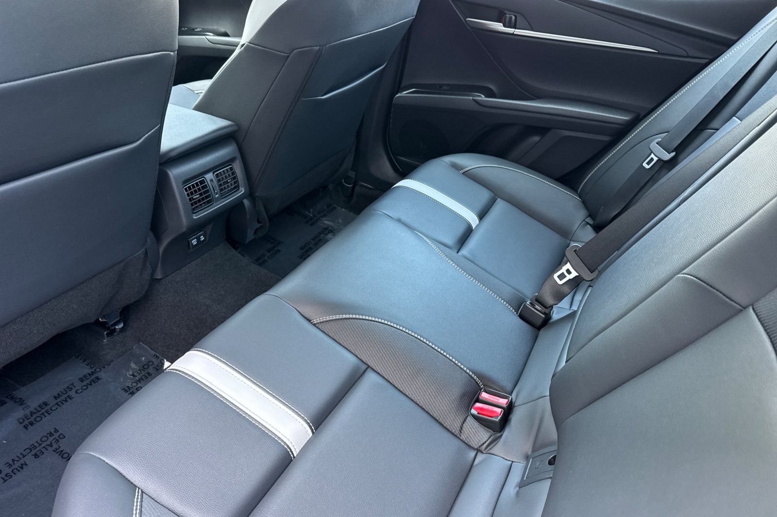 Used 2026 Toyota Camry SE w/ Convenience Package FWD image 16