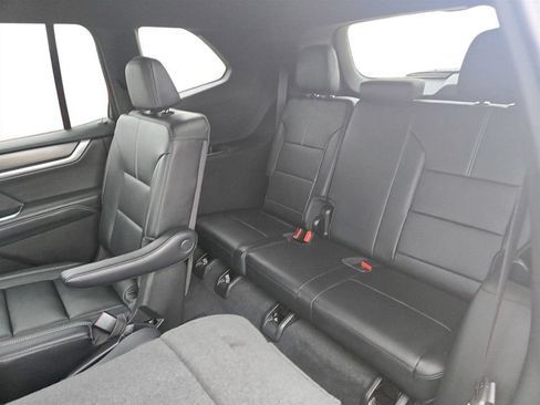 New 2026 GMC Acadia Elevation w/ Black Edition AWD/4WD image 30