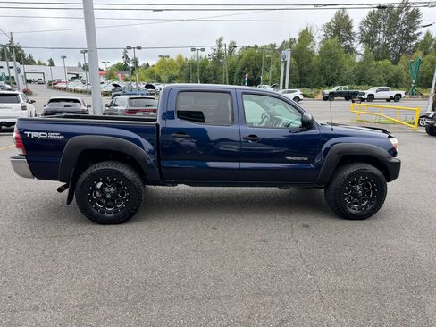 Used 2012 Toyota Tacoma 4x4 Double Cab w/ TRD Off-Road Pkg image 13