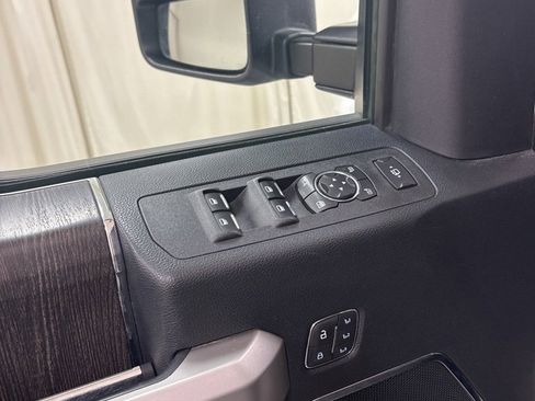 Used 2021 Ford F350 Lariat w/ Lariat Value Package image 19