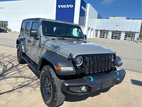 Used 2023 Jeep Wrangler Unlimited AWD/4WD image 25