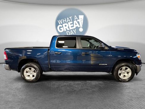 Used 2023 RAM 1500 Big Horn AWD/4WD image 2