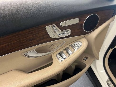 Certified 2022 Mercedes-Benz GLC 300 4MATIC image 14