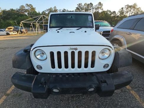 Used 2017 Jeep Wrangler Unlimited Sport AWD/4WD image 18