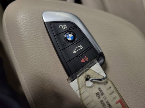 Used 2021 BMW X1 sDrive28i w/ Convenience Package FWD image 16