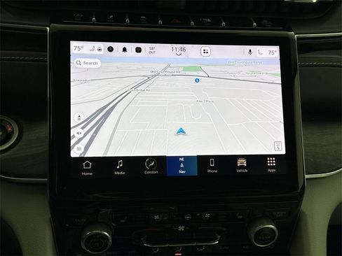 Used 2023 Jeep Grand Cherokee Overland image 20