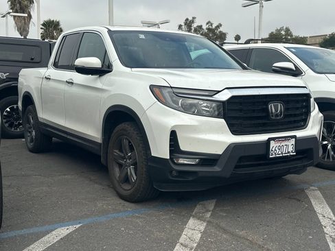 Used 2022 Honda Ridgeline RTL-E image 2